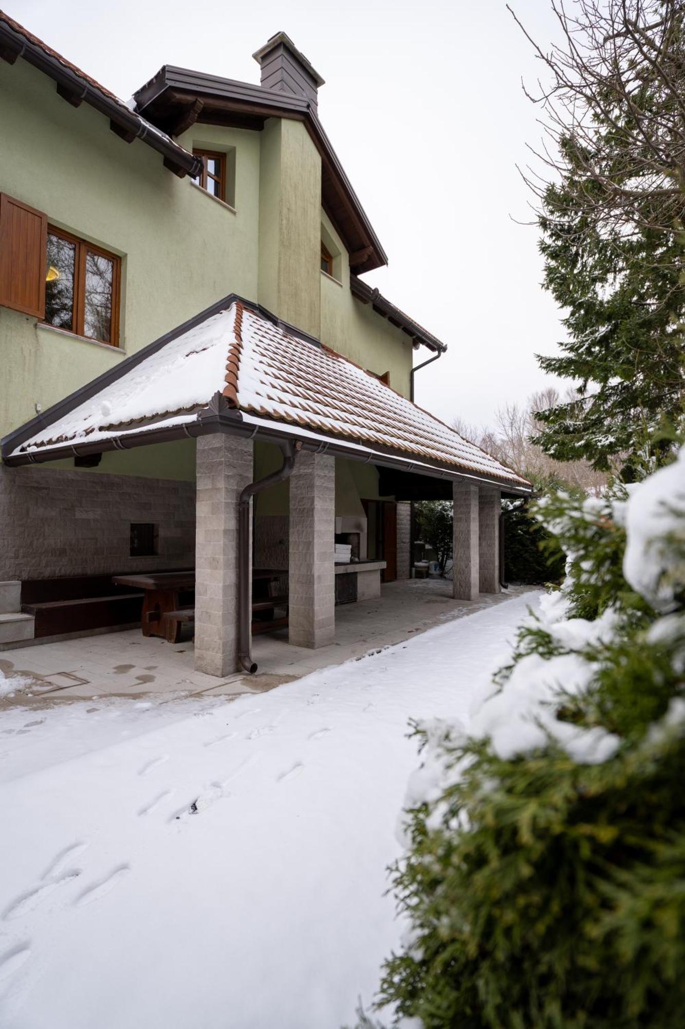 Kuca Za Odmor Cava Fuzine Villa Fužinski Benkovac Exterior foto